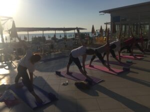 phoca_thumb_l_03-yoga mattino 2018