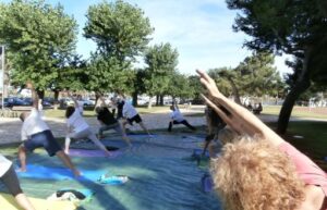 phoca_thumb_l_12-yoga day 018