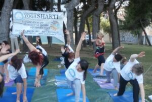 phoca_thumb_l_15-yoga day 018